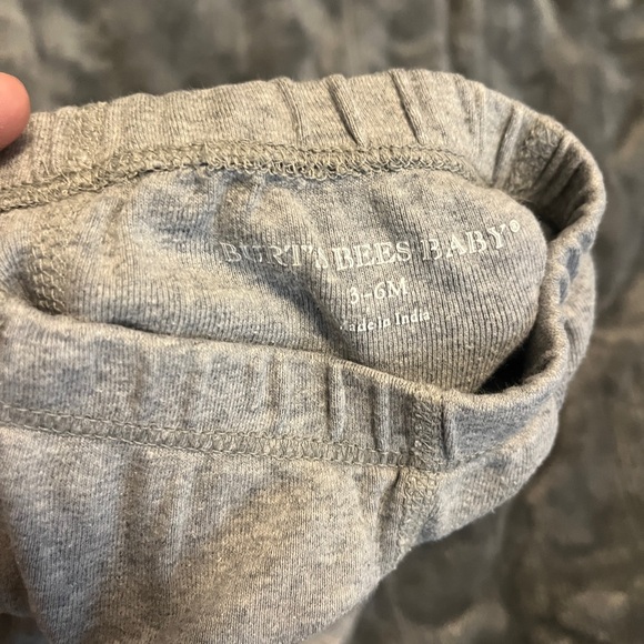 13-Piece Baby Girl Clothing Bundle size 3-6 months - Picture 3 of 16